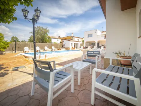 Villa avec piscine privée, vue campagne, Villa 10 personnes à Calafell - Photo 11
