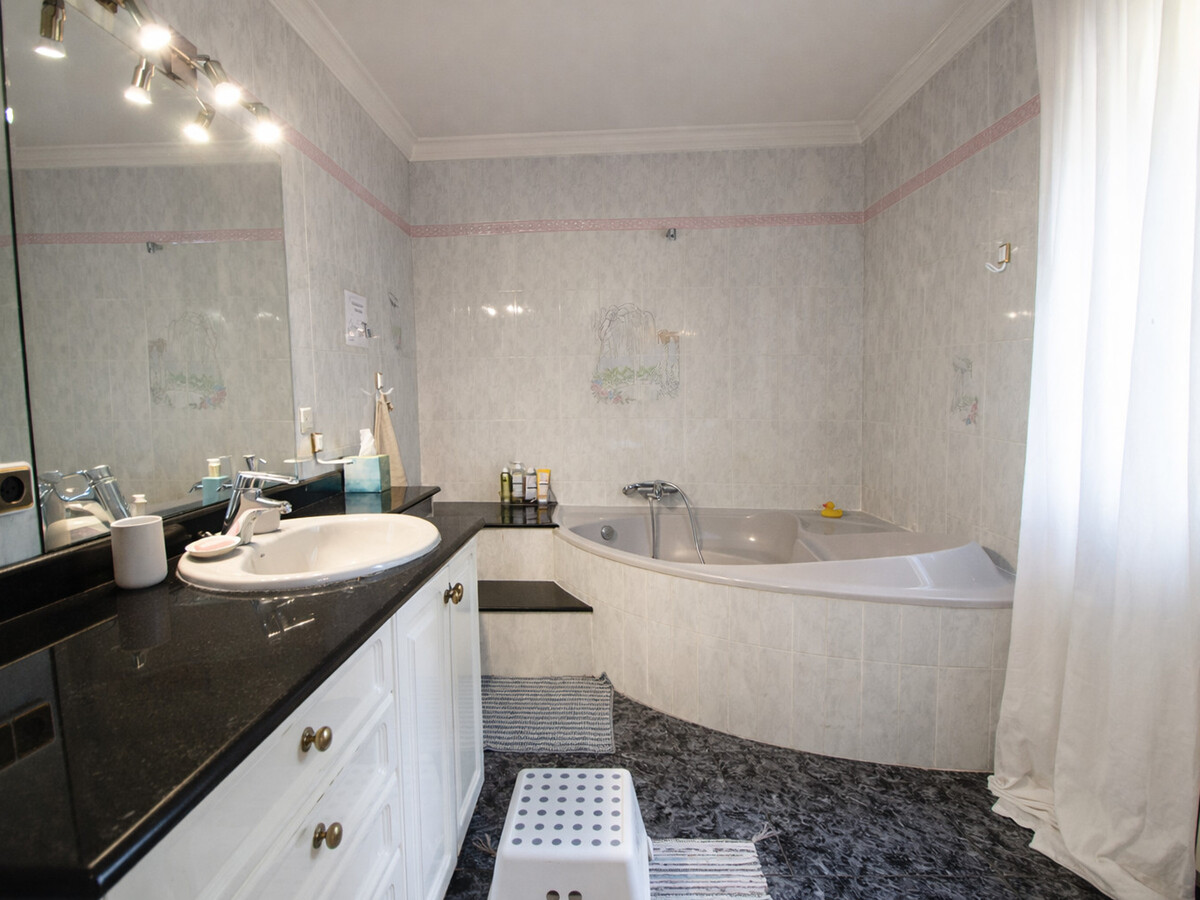 Villa 12 pers. avec piscine, 2 logements indépendants - Photo 28