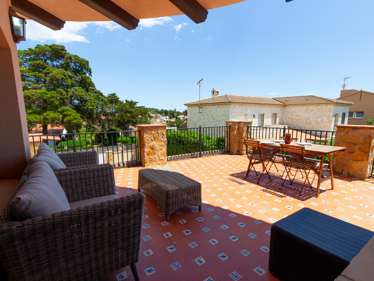 Villa Creix, piscine & vue forêt-mer à Creixell - Photo 9