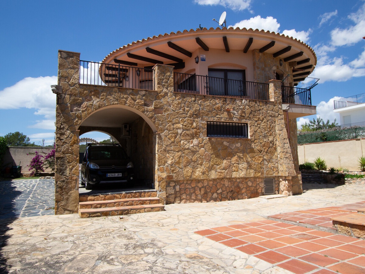 Villa Creix, piscine & vue forêt-mer à Creixell - Photo 11