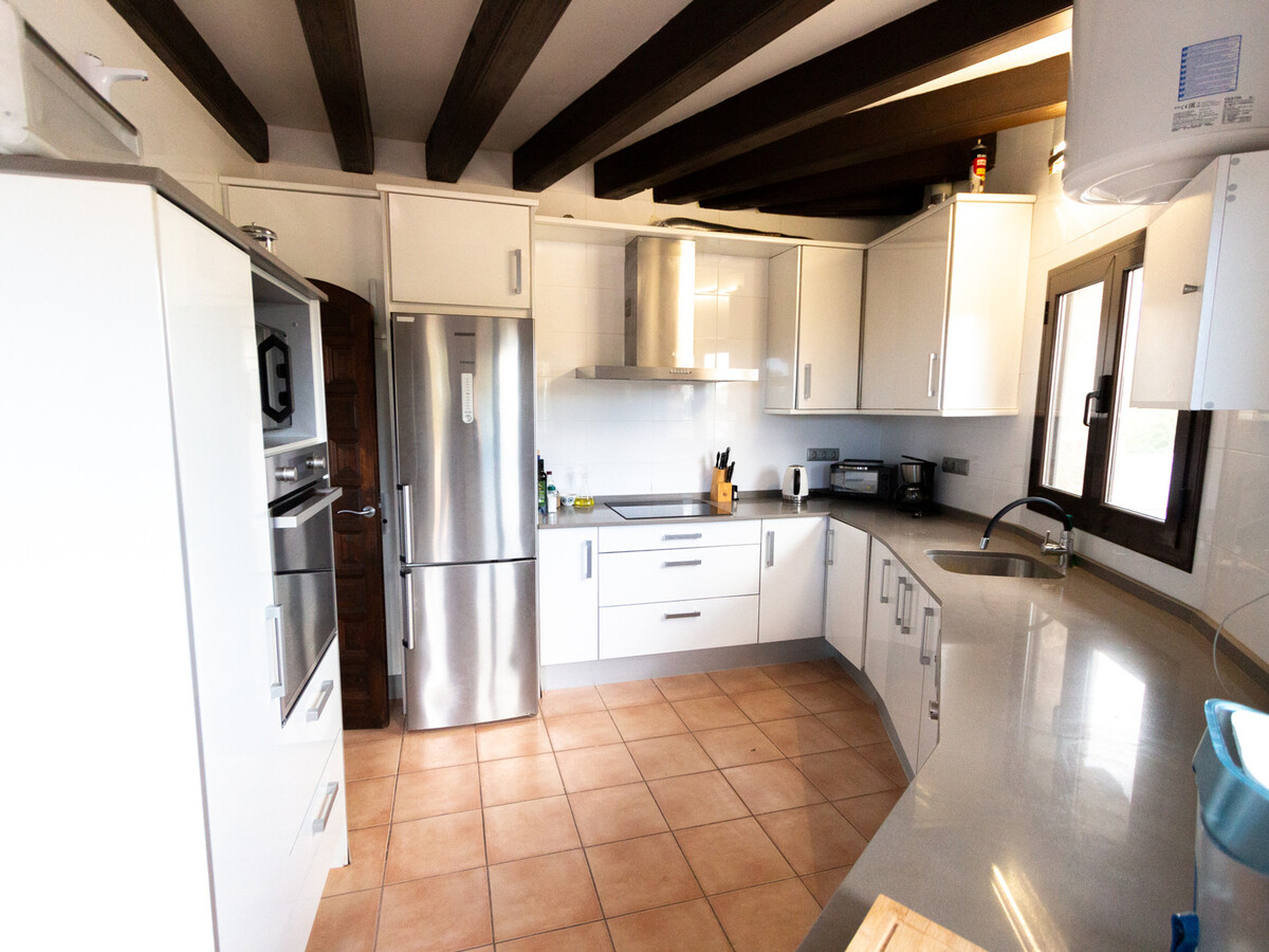 Villa Creix, piscine & vue forêt-mer à Creixell - Photo 13