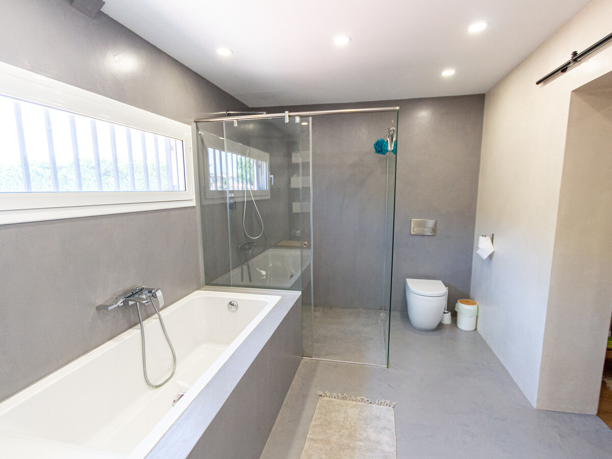 Villa Creix, piscine & vue forêt-mer à Creixell - Photo 23
