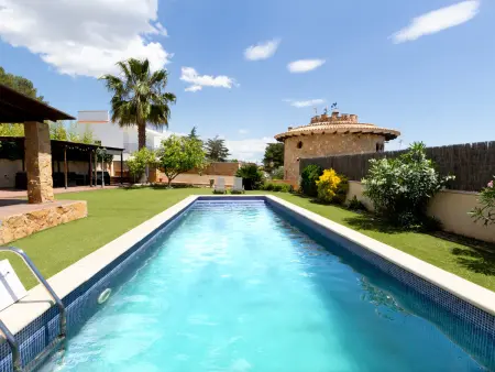 Location villa à Creixell, Villa relaxante, vue forêt & mer, piscine - 6 pers.