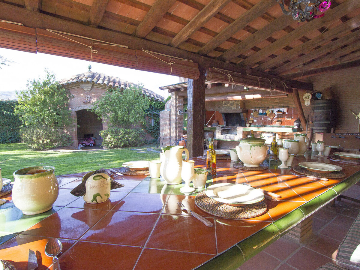 Villa 5 chambres avec piscine privée, 18 km de Salou - Photo 8