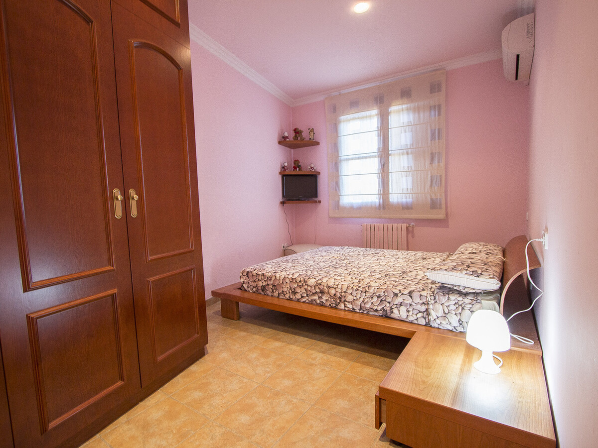 Villa 5 chambres avec piscine privée, 18 km de Salou - Photo 18