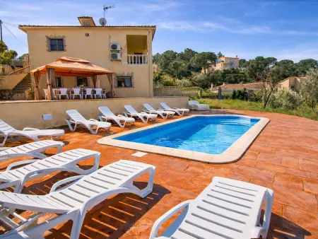 Location villa à Lloret de Mar, Villa, piscine, animaux admis, vue - 10 pers.