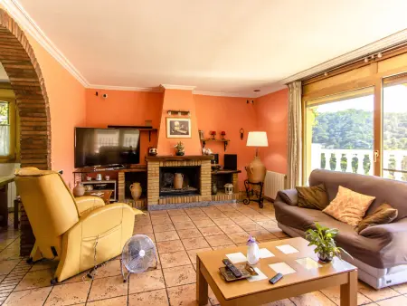 Villa 6 chambres, piscine 5×8m, vue collines près Barcelone : photo 7