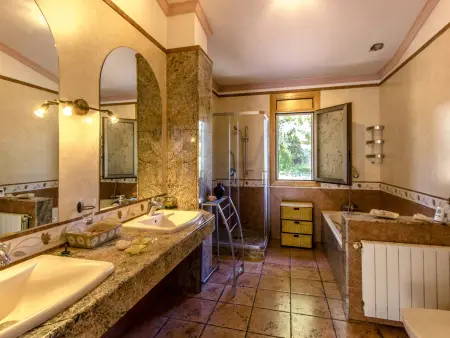 Villa 6 chambres, piscine 5×8m, vue collines près Barcelone : photo 26
