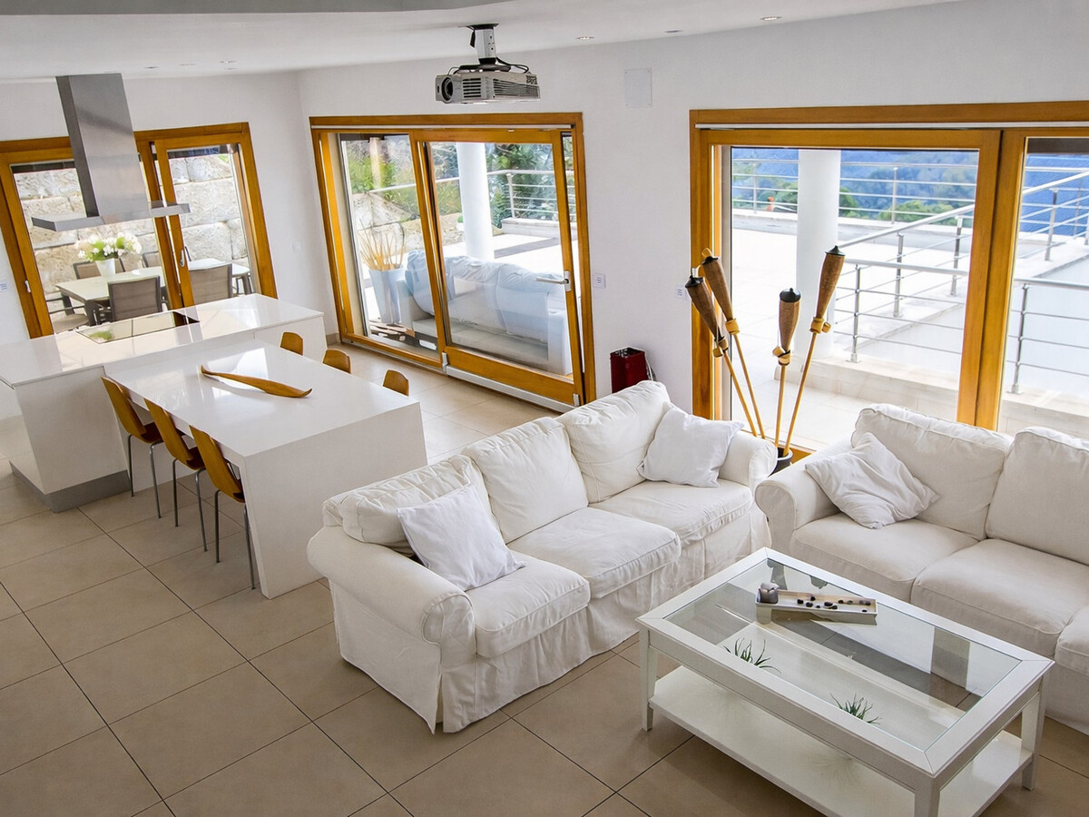 Villa moderne 9 pers., piscine eau salée, terrasse 250m² - Photo 3