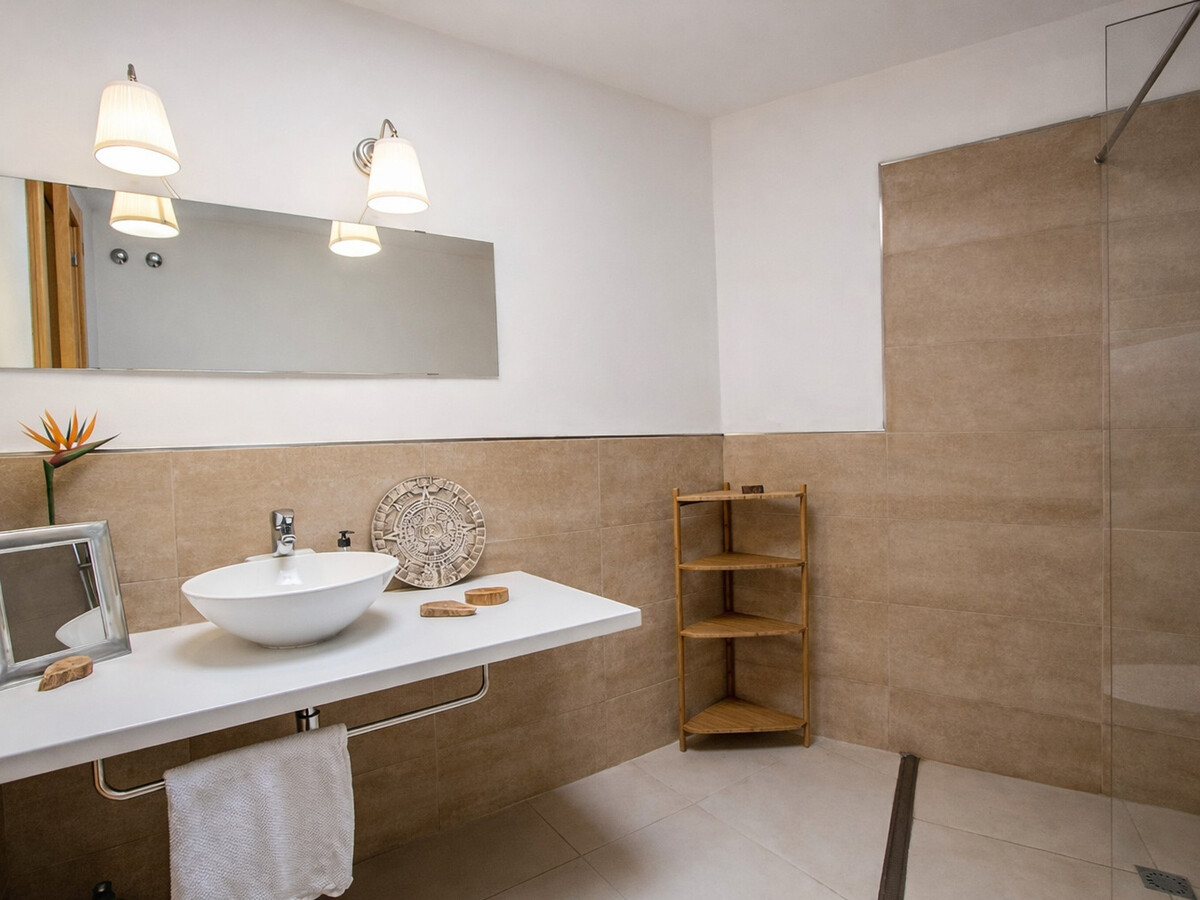 Villa moderne 9 pers., piscine eau salée, terrasse 250m² - Photo 18