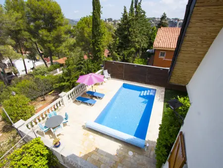 Villa Cervello 10 pers., piscine 8×4m et terrain de jeux : photo 3