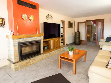 Villa 8 pers. à Sils : piscine eau salée et terrain 1500 m² : photo 9