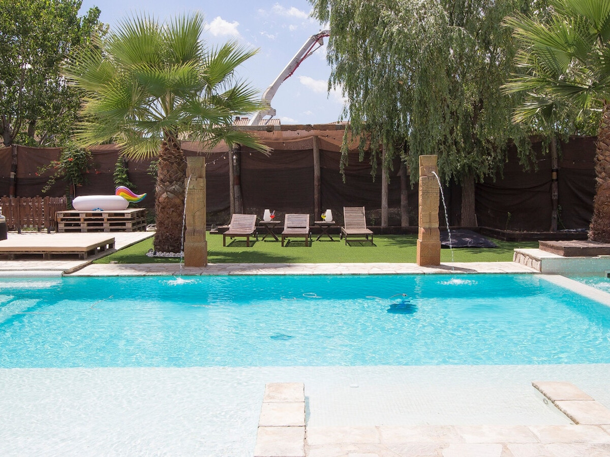 Villa 7 chambres, piscine 6×12m et jacuzzi à Rubí - Photo 34
