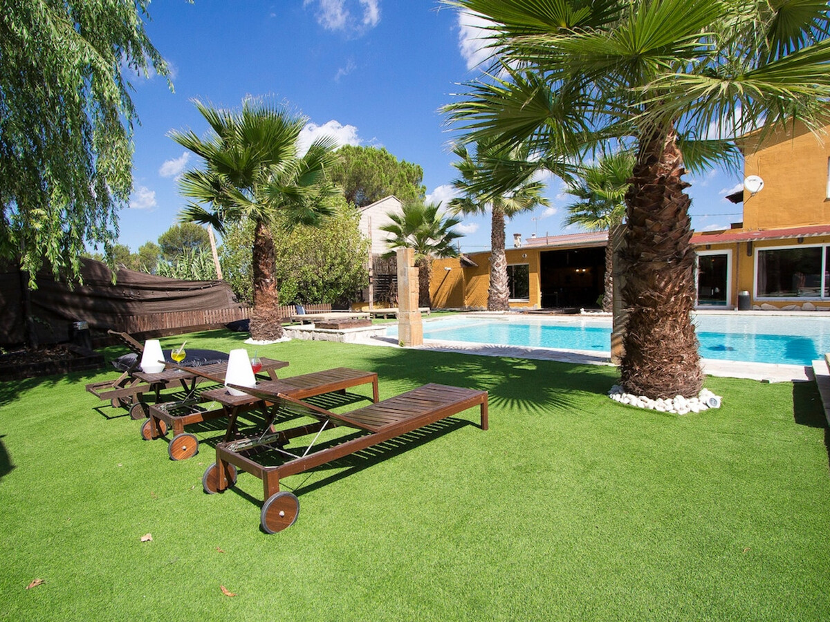 Villa 7 chambres, piscine 6×12m et jacuzzi à Rubí - Photo 36