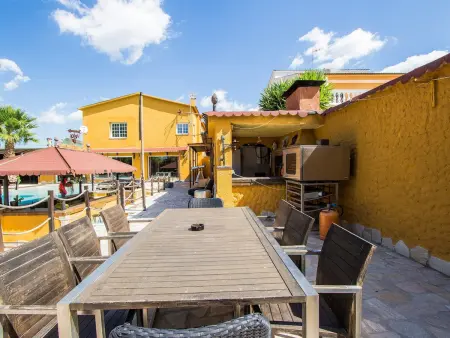 Villa avec piscine privée - 16 pers., Villa 16 personnes à Rubí - Photo 4