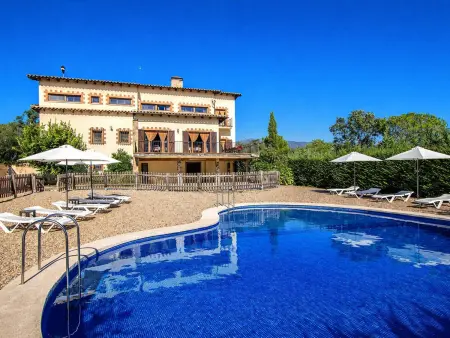 Location villa à Sant Pere de Vilamajor, Villa champêtre avec piscine privée - 24 pers.