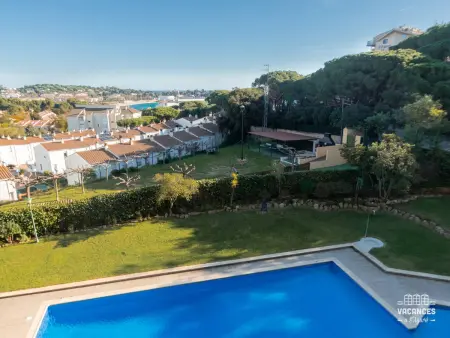 Appartement vue plage Sant Pol, terrasse et piscine : photo 1