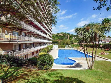 Appartement vue plage Sant Pol, terrasse et piscine : photo 6