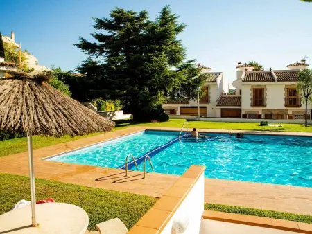Location appartement à S'Agaró, Appartement avec piscine et parking, central - 4 pers.