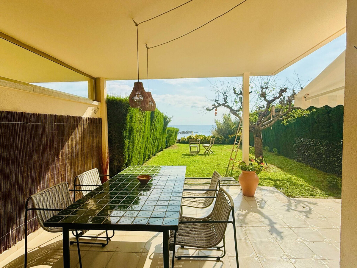 Appartement 2 chambres, jardin privé et vue mer à Sant Feliu - Photo 13
