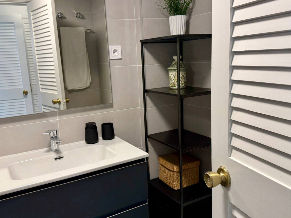 Appartement 2 chambres, jardin privé et vue mer à Sant Feliu - Photo 23