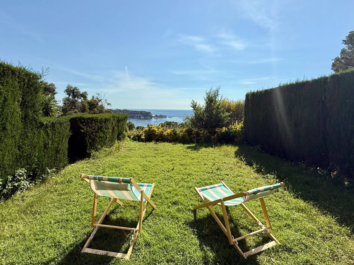 Appartement 2 chambres, jardin privé et vue mer à Sant Feliu - Photo 27