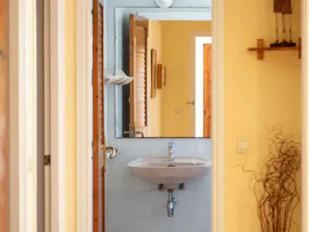 Appartement 2 chambres avec terrasse et piscine : photo 26