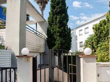 Appartement 2 chambres avec terrasse et piscine : photo 31