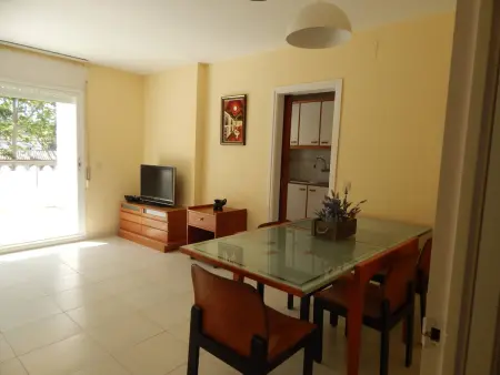 Appartement 2 chambres avec terrasse et piscine : photo 35