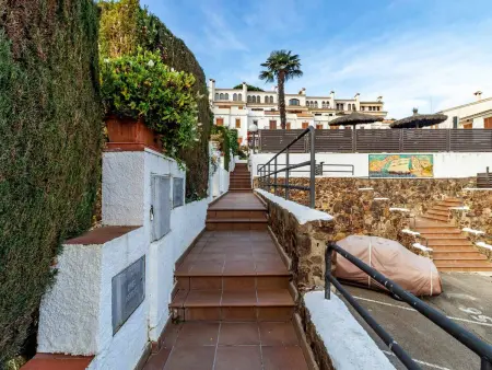 Maison mitoyenne 150 m de la plage, piscine - Sant Feliu : photo 9