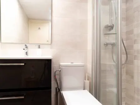Maison mitoyenne 150 m de la plage, piscine - Sant Feliu : photo 19