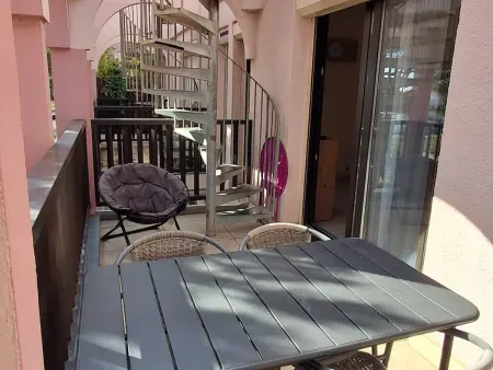Location appartement à Saint Cyprien, T2 climatisé avec rooftop, parking - 5 pers.