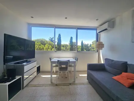 T1 lumineux 34m² avec parking à Balaruc-les-Bains : photo 4