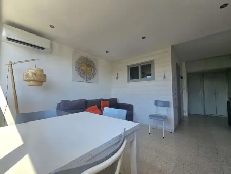 T1 lumineux 34m² avec parking à Balaruc-les-Bains : photo 6