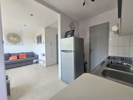 T1 lumineux 34m² avec parking à Balaruc-les-Bains : photo 8