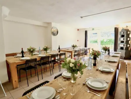 Location maison à Lierneux, Belle grande maison avec sauna, jeux et jardin