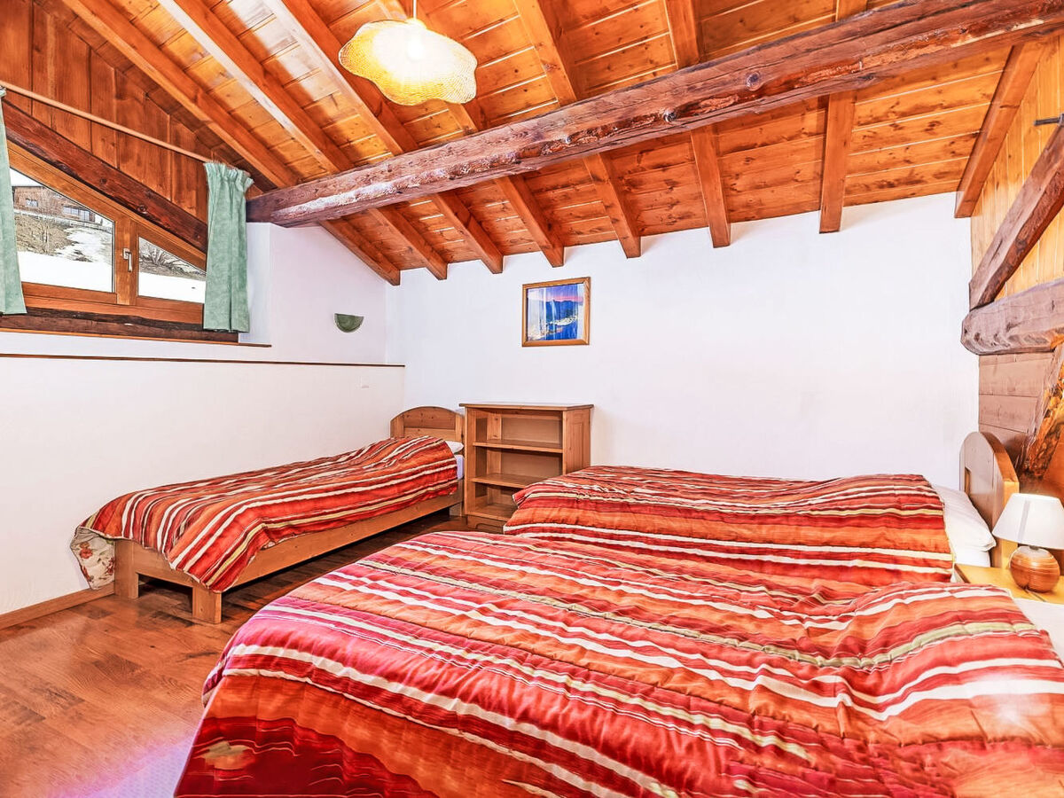 Chalet 15 pers., 7 chambres aux Menuires avec vue Belleville - Photo 14