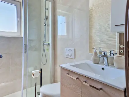 Villa Exotic à Maslenica : maison 4 appartements, vue mer : photo 22