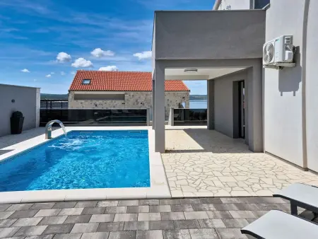 Villa Exotic à Maslenica : maison 4 appartements, vue mer : photo 43