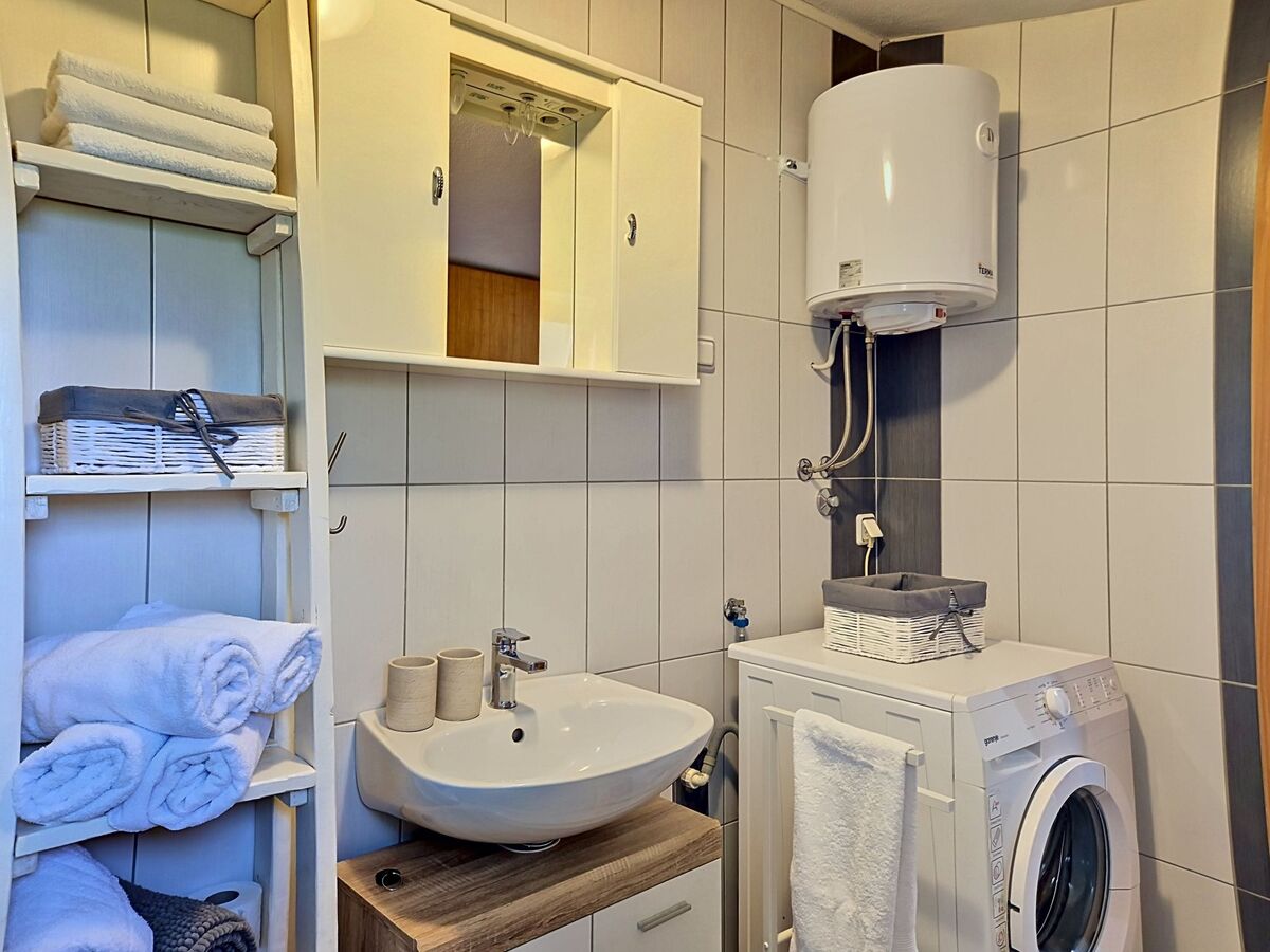 Nadalina, maison 72 m² avec jacuzzi à Šibenik - Photo 13