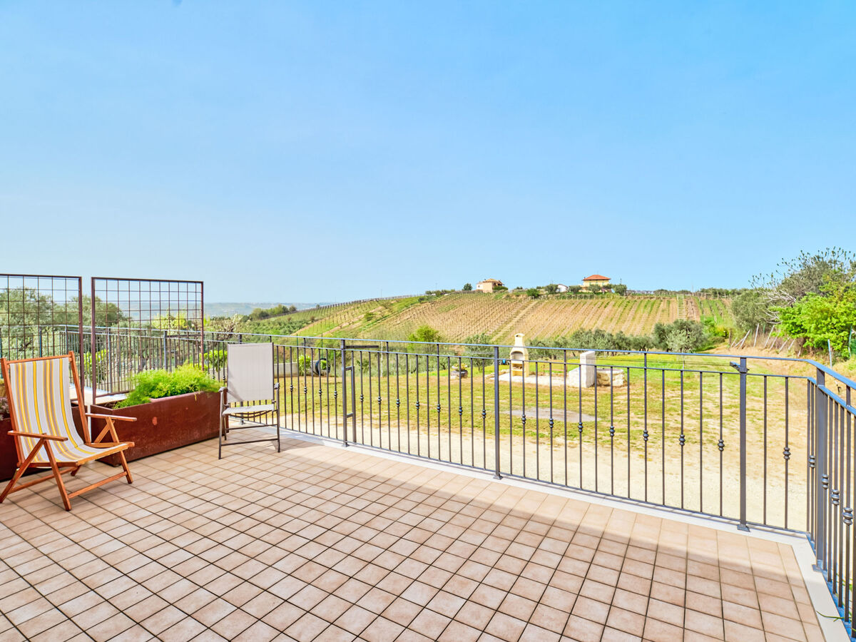 La casa del vino – Maison 4 pièces à Tollo - Photo 1