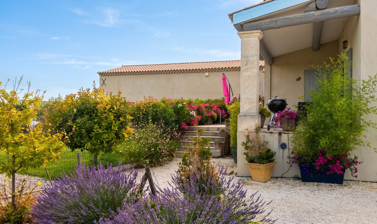 Studio 40 m² avec piscine et jardin à Cabrières-d'Avignon - Photo 4