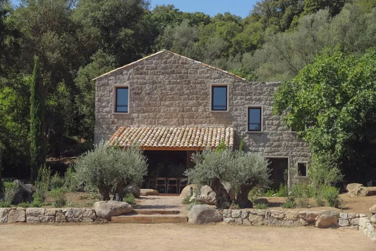 Spacieuse villa avec piscine privée à Porto-Vecchio - Photo 3