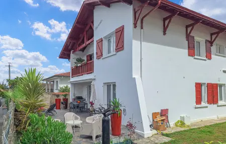 Maison rénovée 180 m² avec jardin à Dax : photo 1