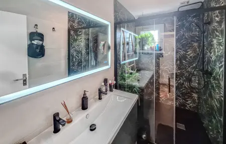 Maison rénovée 180 m² avec jardin à Dax : photo 17