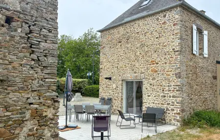 Maison 8 personnes à Saint Germain sur Ay - Photo 1