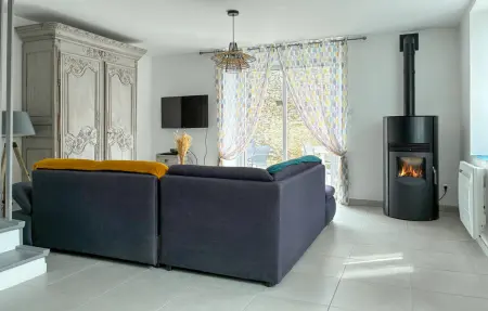Maison 8 personnes à Saint Germain sur Ay - Photo 4