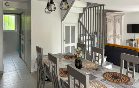 Maison 8 personnes à Saint Germain sur Ay - Photo 9