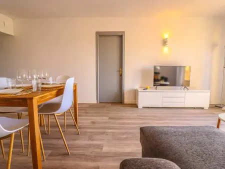 Appartement rénové avec jacuzzi et terrasse à Fañabé : photo 14