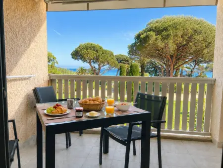 Location appartement à Le Lavandou, Appartement climatisé, vue mer - 4 pers.